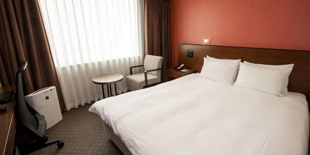 Kyoto Royal Hotel & Spa 4*,